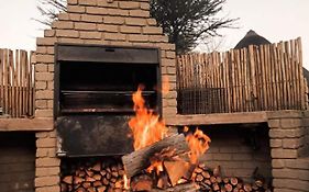 Milkwood Valley Lodge, Mabalingwe